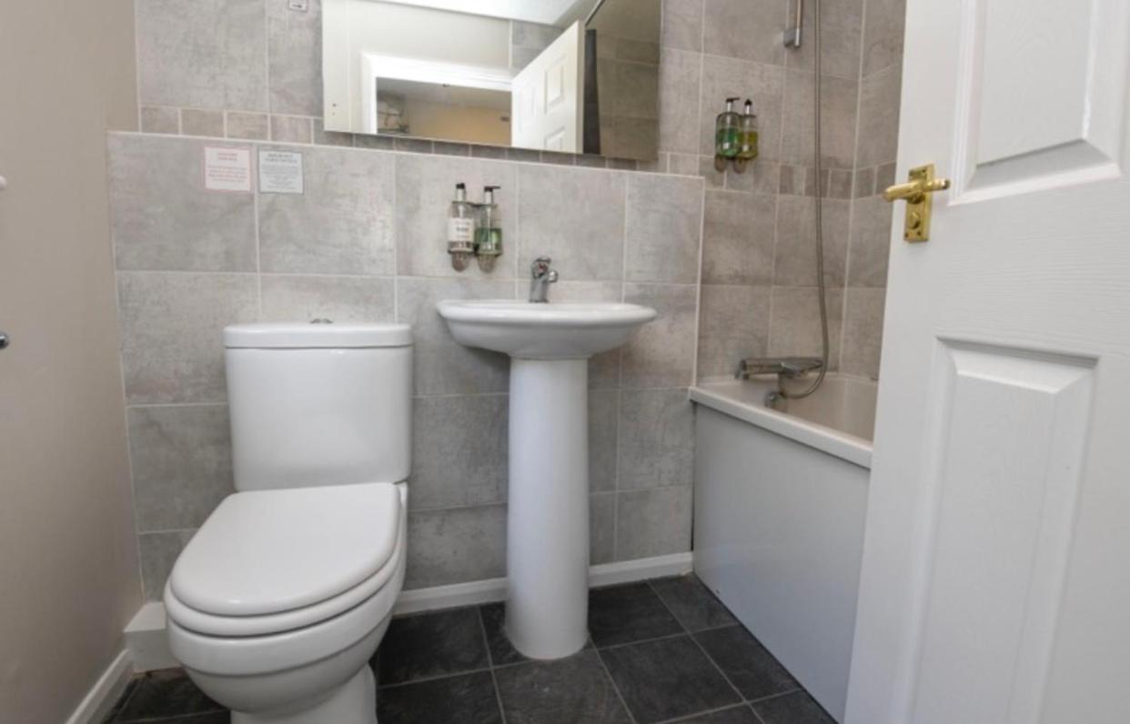 Standard King Room